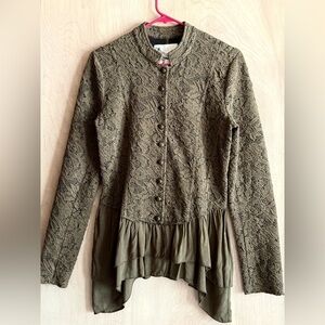 White Crow sold at Anthropologie Green Eyelet Top Boho Style Sz M